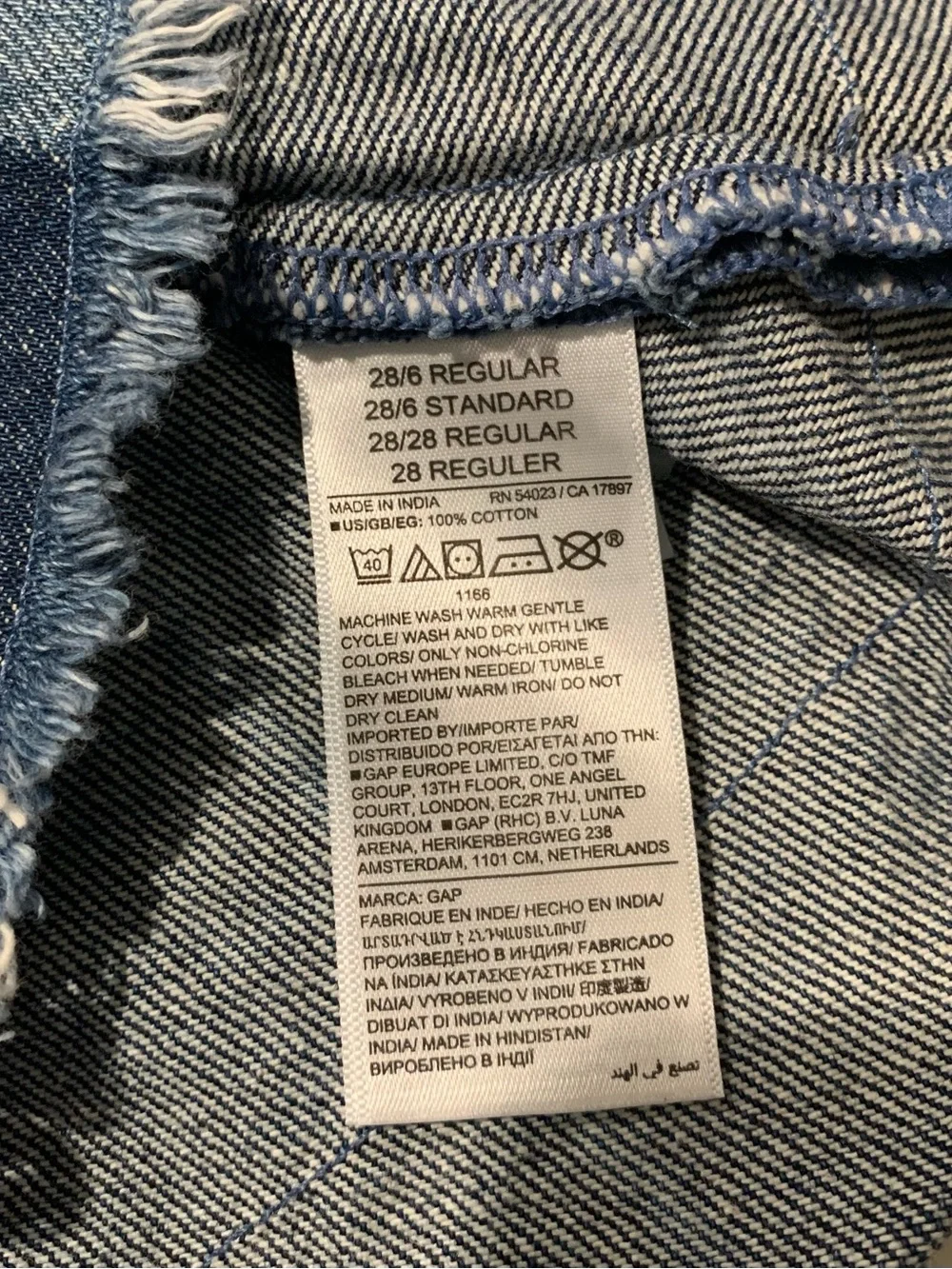 GAP Denim Mini Circle Skirt Panelled Dark Light Blue Frayed Hem Grunge Y2K 28 6R - Picture 9 of 10